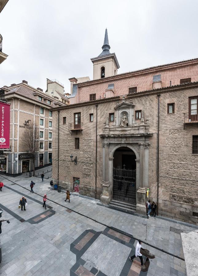 Puerta Del Sol Arrendamiento De Temporada Apartman Madrid Kültér fotó