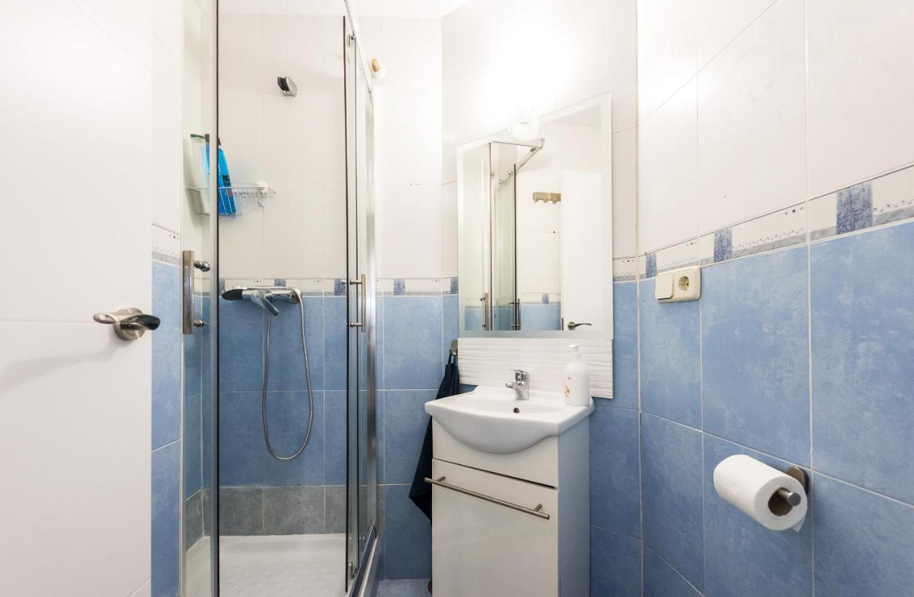 Puerta Del Sol Arrendamiento De Temporada Apartman Madrid Kültér fotó
