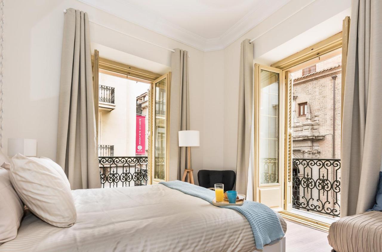 Puerta Del Sol Arrendamiento De Temporada Apartman Madrid Kültér fotó