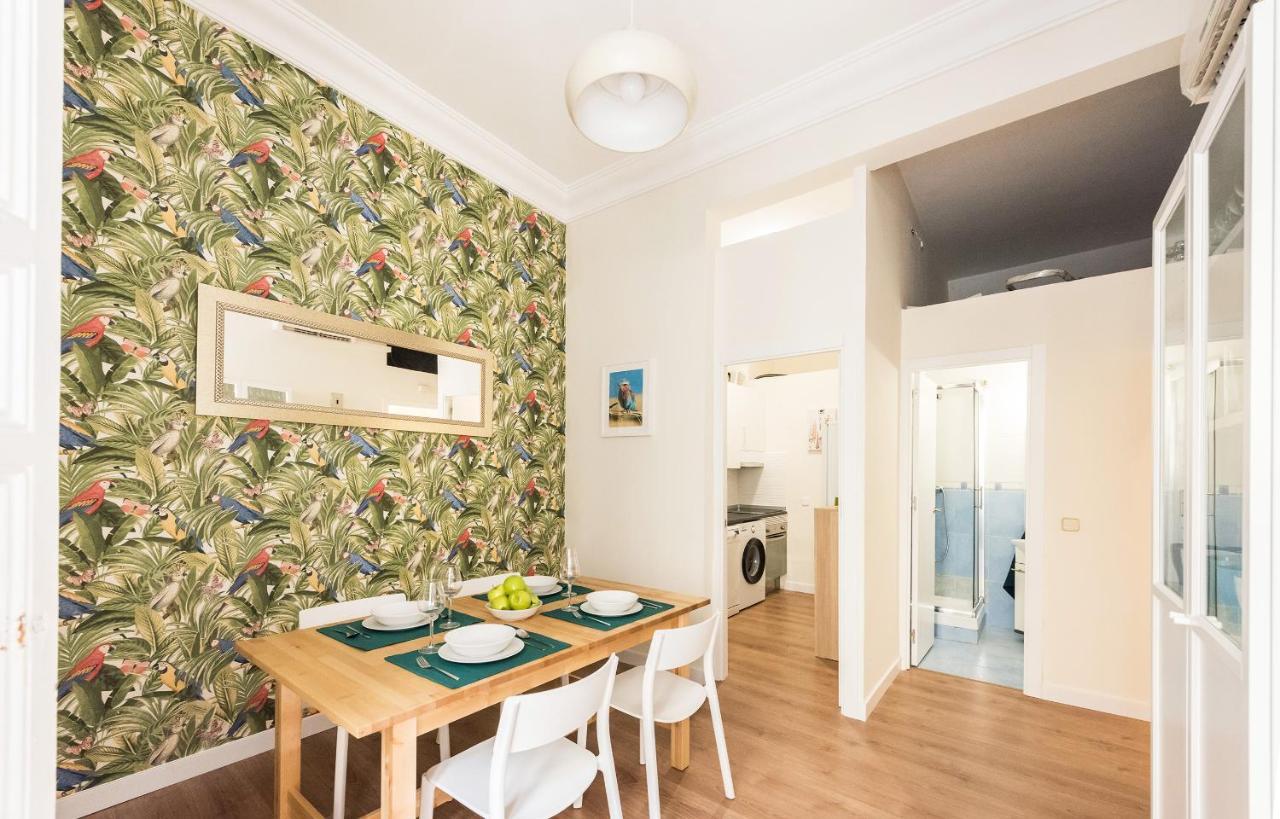 Puerta Del Sol Arrendamiento De Temporada Apartman Madrid Kültér fotó